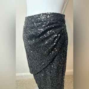 Forever 21 black Sequin Mini Skirt. Size M